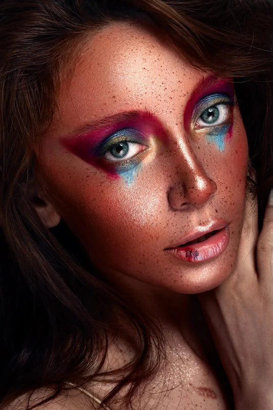 Ano ang Full Glam Make-Up at Bakit Ito Mahalaga